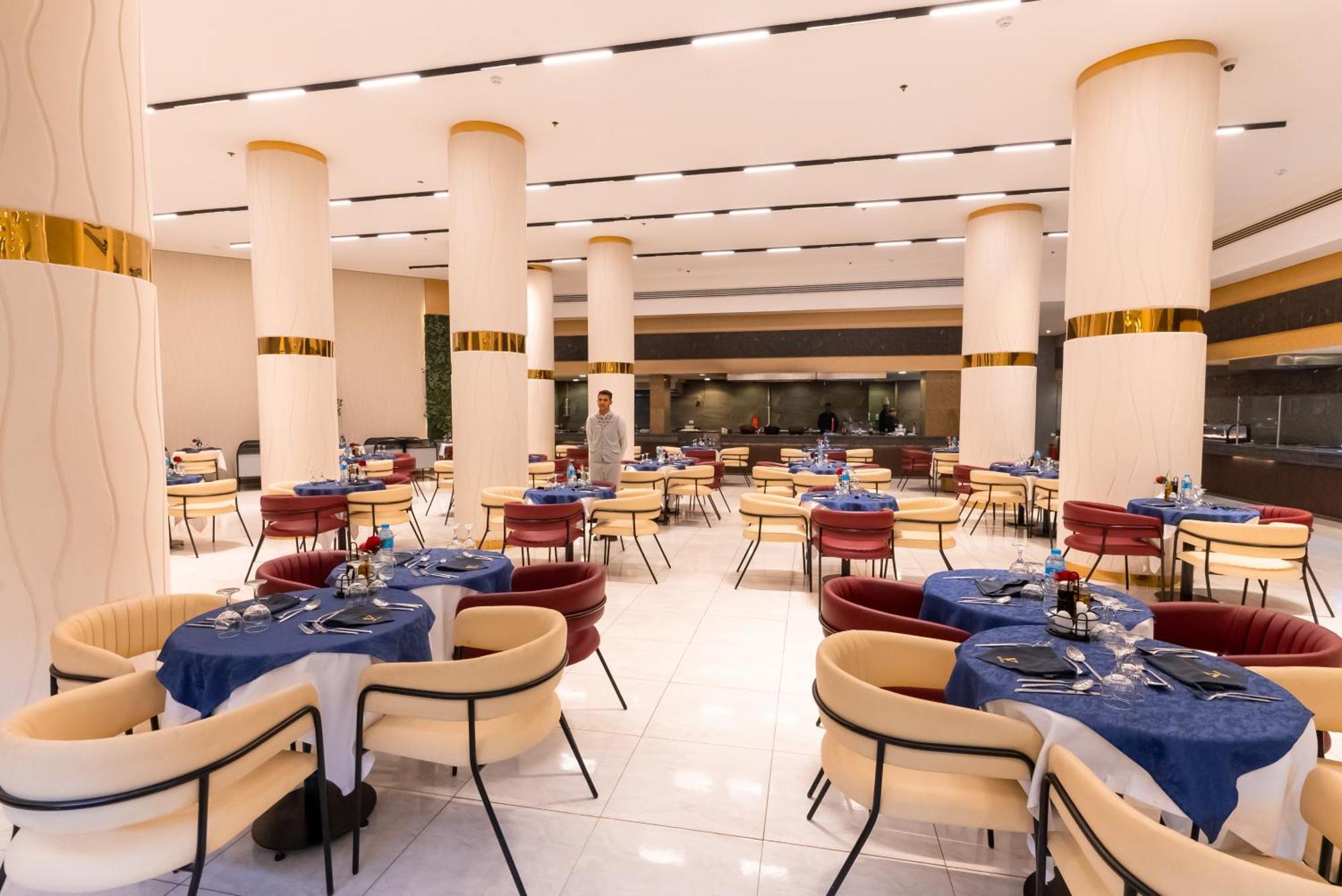 The V Luxury Resort Sahl Hasheesh الغردقة المظهر الخارجي الصورة The restaurant