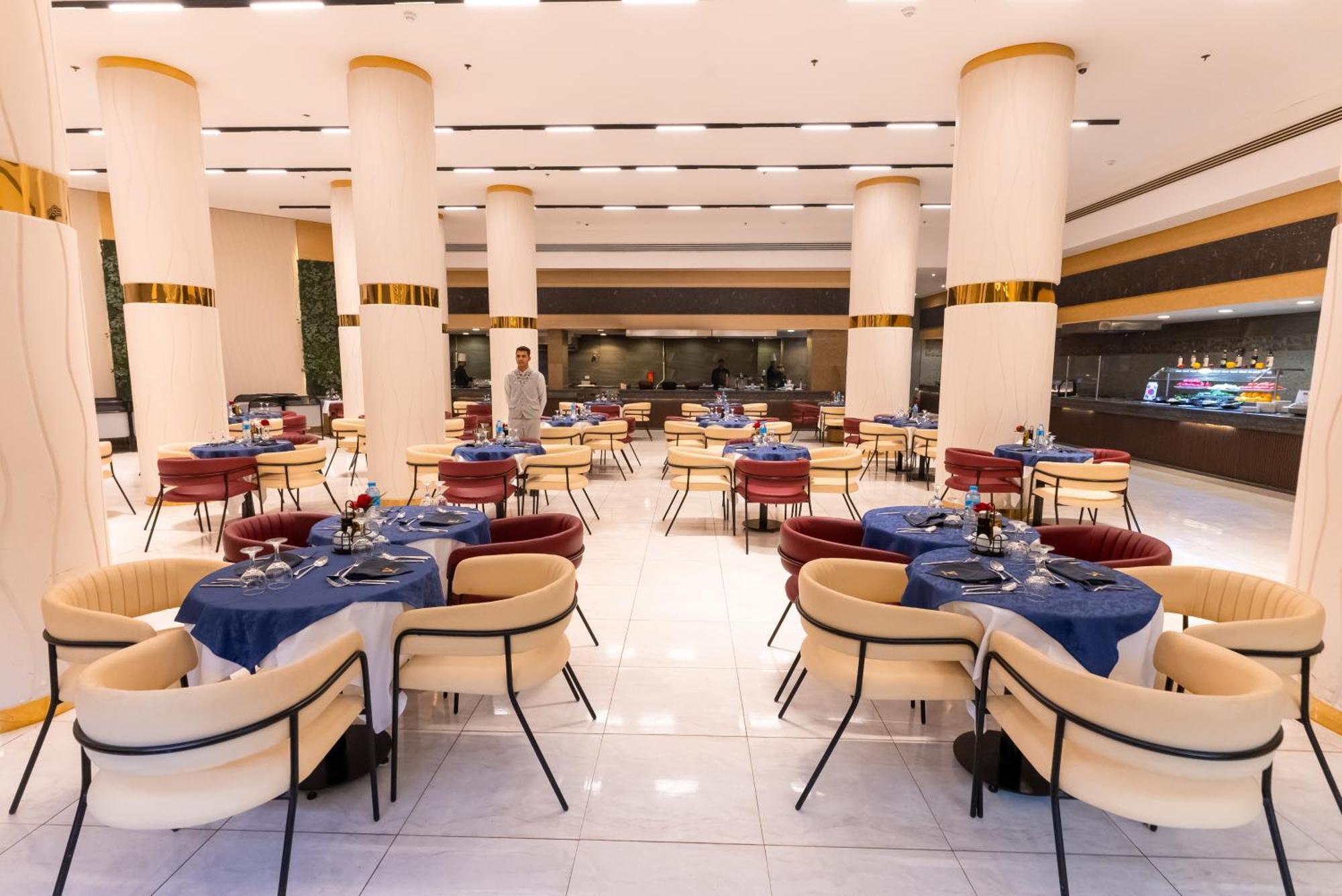 The V Luxury Resort Sahl Hasheesh الغردقة المظهر الخارجي الصورة The restaurant