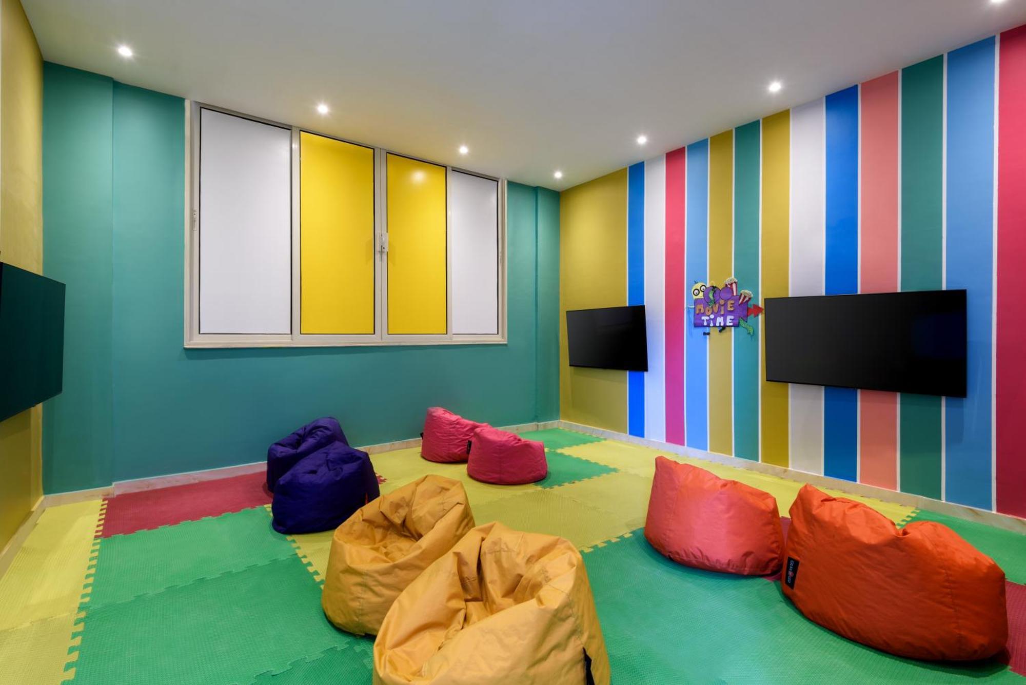 The V Luxury Resort Sahl Hasheesh الغردقة المظهر الخارجي الصورة The children's room